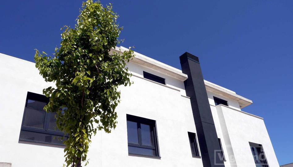 Foto 1 de Casa adosada en venda a Del Cabriel, Fresnos I y II, Madrid