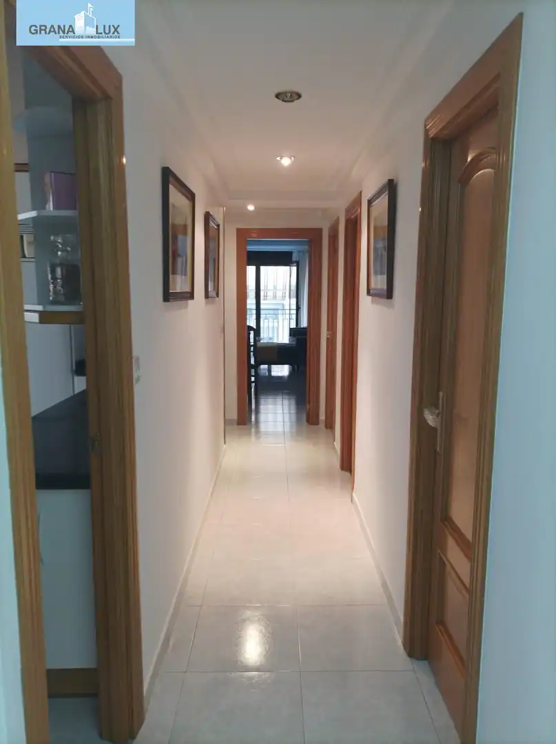Flat for rent in Calle de Buensuceso, Centro - Sagrario