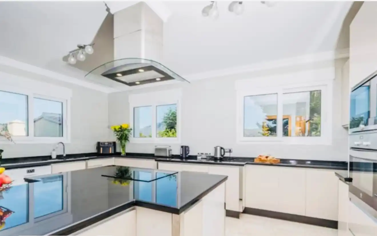 Cocina de Casa o chalet en venta en Jávea / Xàbia con Aire acondicionado, Calefacción y Jardín privado