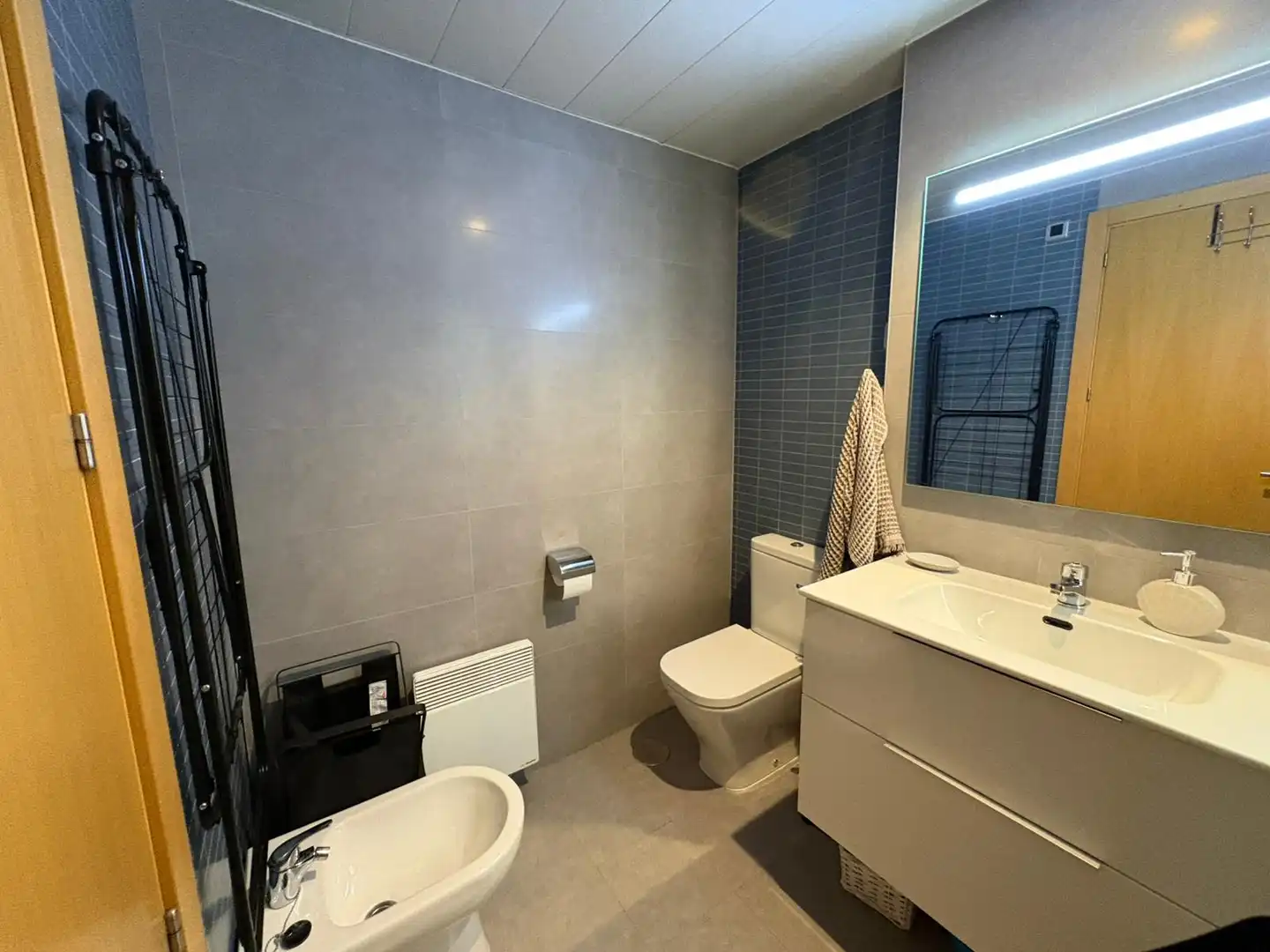 Flat for rent in Calle Condes de Pinto, Parque Europa - Los Pitufos
