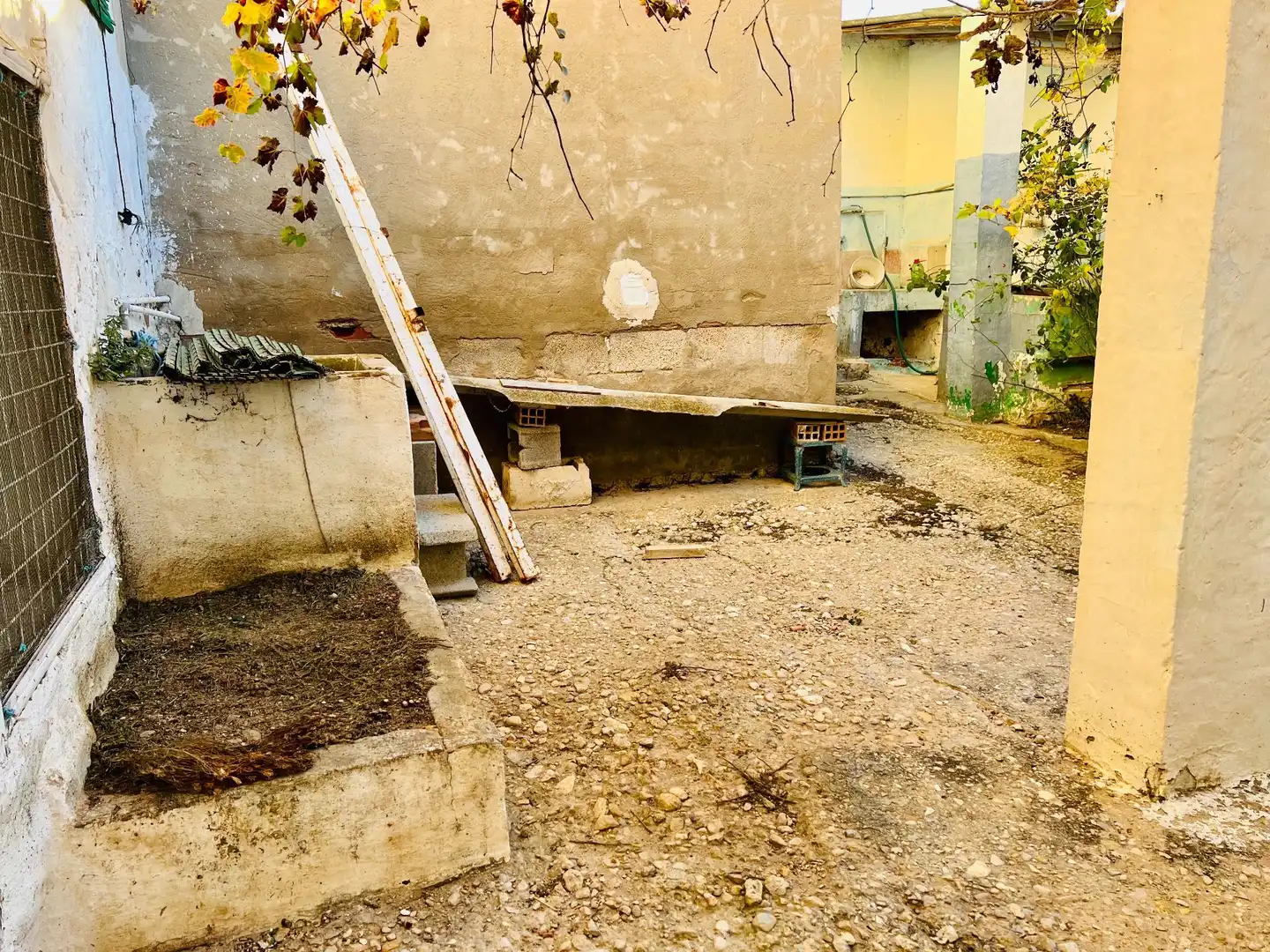 Country house zum Verkauf in Campo de Mirra / El Camp de Mirra mit Privatgarten und Abstellraum