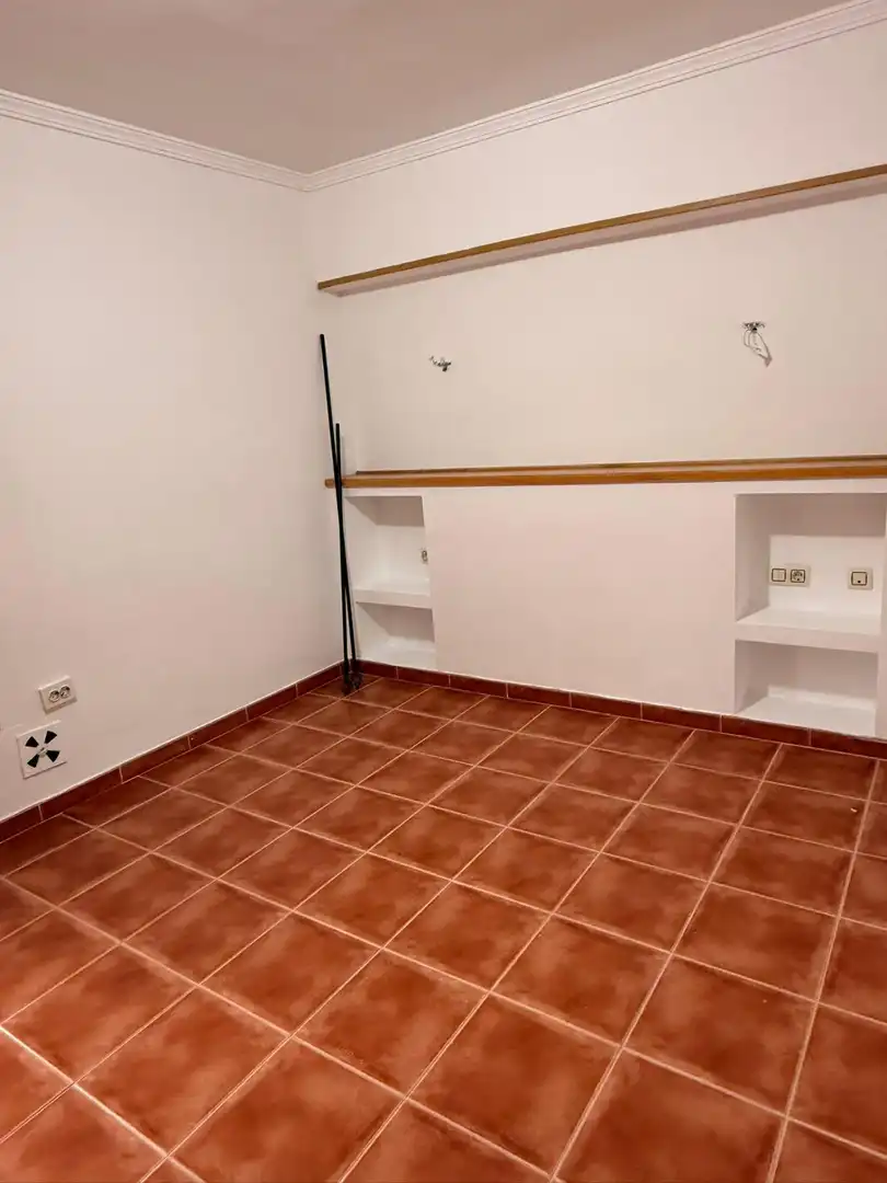 Casa o xalet en venda en Algeciras amb Balcó i Piscina comunitària