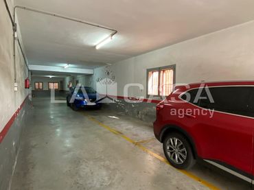 Local comercial en venta en Avinguda de l'Anselm de Riu