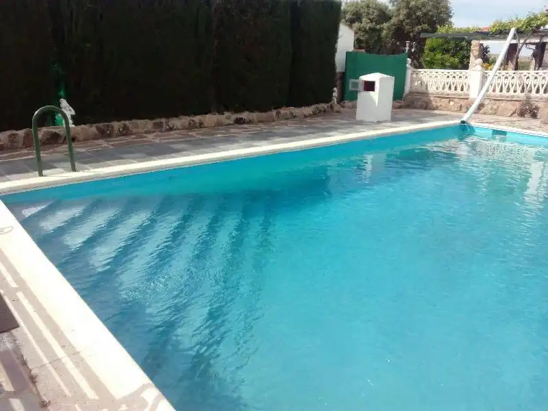 Swimming pool of Houses for sale in Plasencia  with Swimming Pool