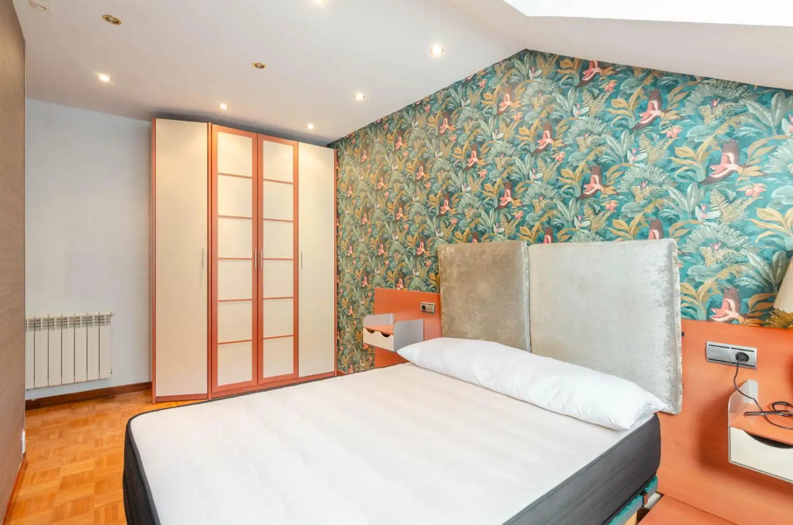 Piso en venta en Avenida PRINCIPE DE ASTURIAS-OLLO 151, imagen 2