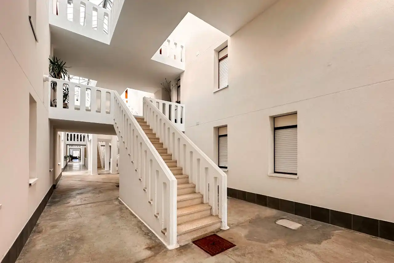 Dúplex en venta en Santa Cruz de Bezana con Calefacción y Amueblado