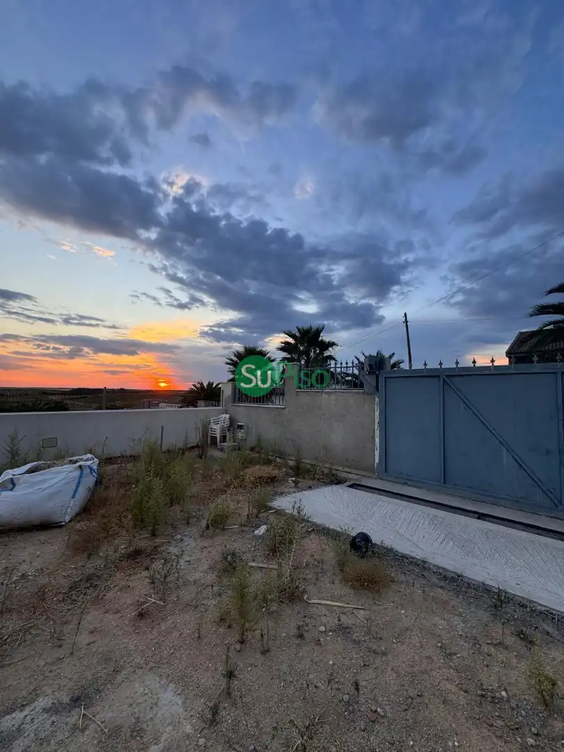 Residencial en venta en Avenida Tocecantos-Madrid I, Cedillo del Condado