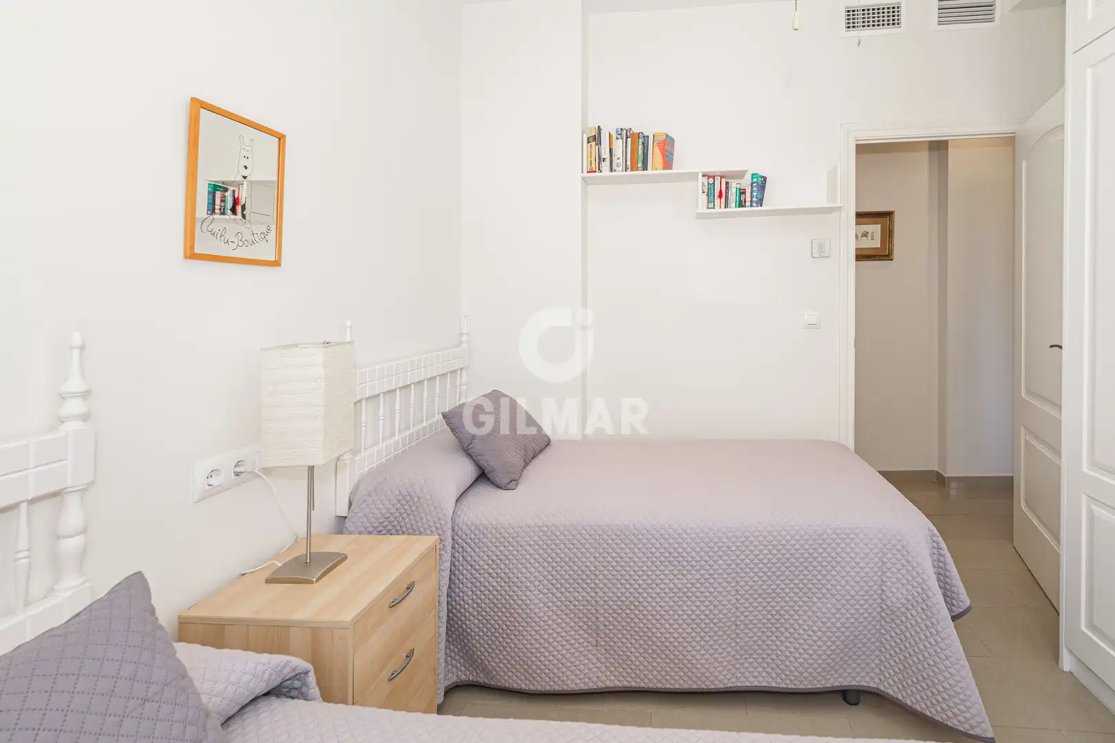 Bedroom of Flat for sale in Sevilla  with Heating, Storage room and Balcony