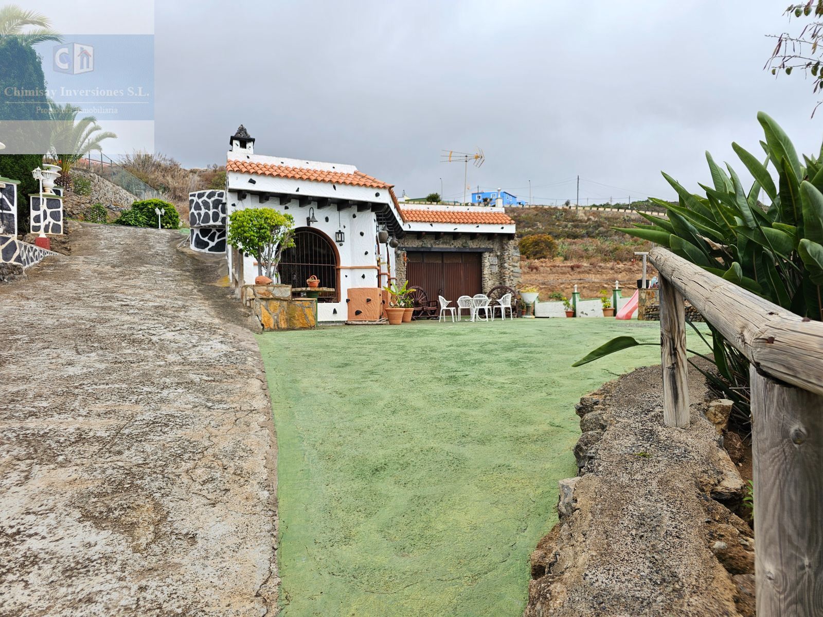 Vista exterior de Finca rústica en venda en San Juan de la Rambla amb Calefacció