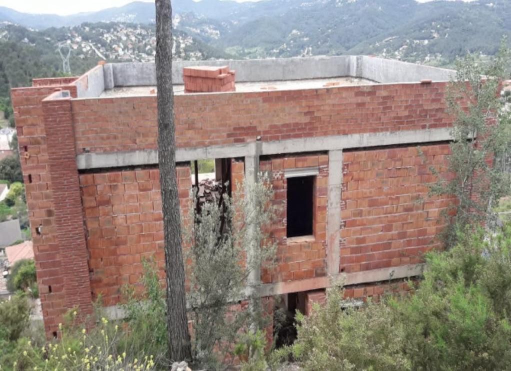 Vista exterior de Pis en venda en Corbera de Llobregat