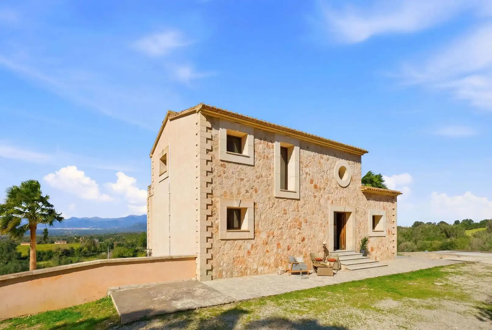 Vista exterior de Casa o xalet en venda en Llubí amb Aire condicionat, Calefacció i Jardí privat