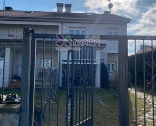 Jardí de Casa adosada en venda en Carcedo de Burgos amb Moblat