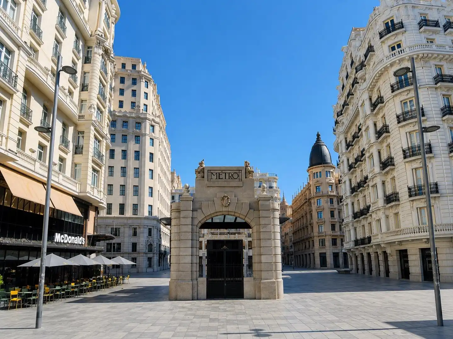 Vista exterior de Pis en venda en Madrid amb Aire condicionat, Calefacció i Moblat