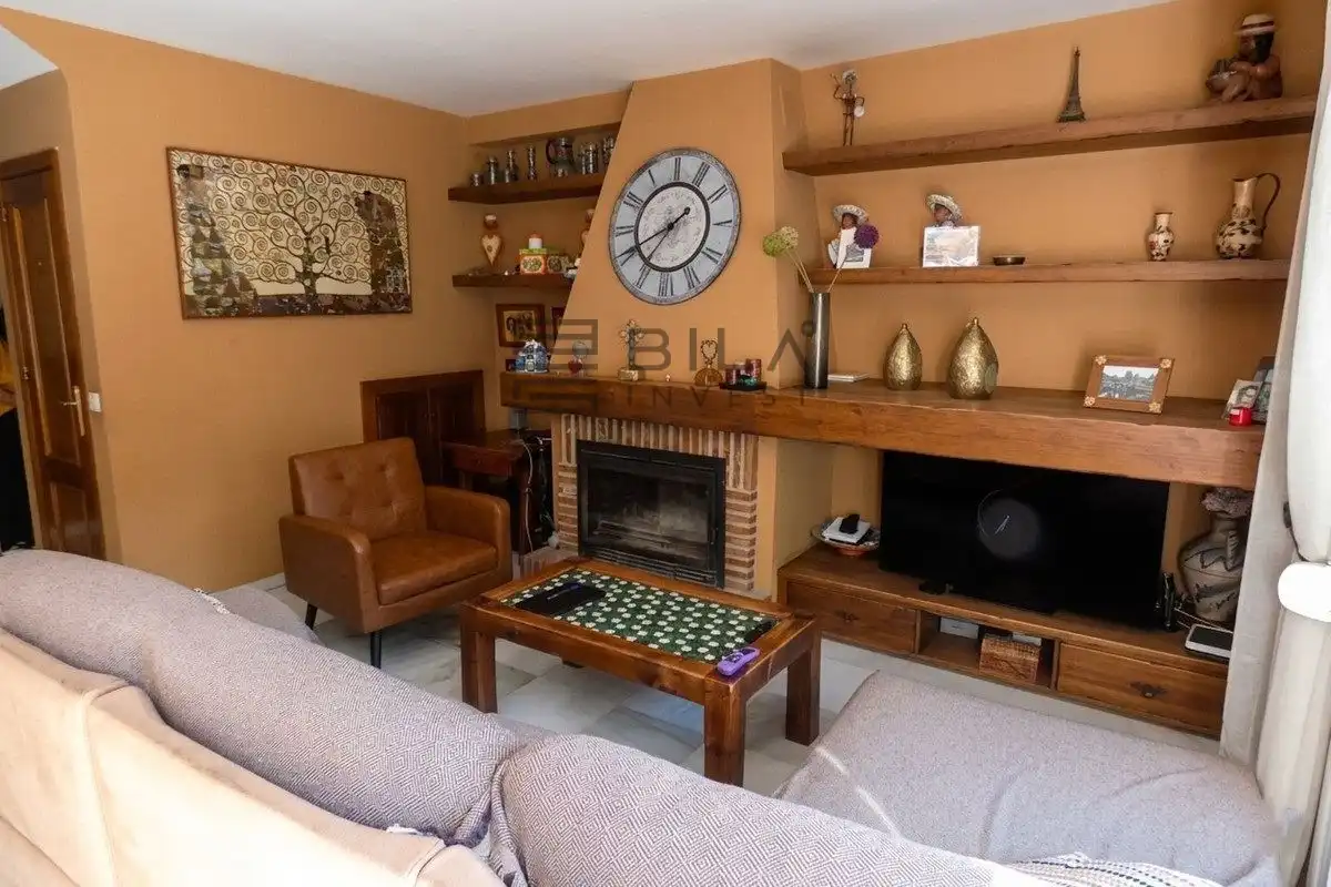 Semi-detached house with pool for sale in Lomas del Pozuelo, imagen 18