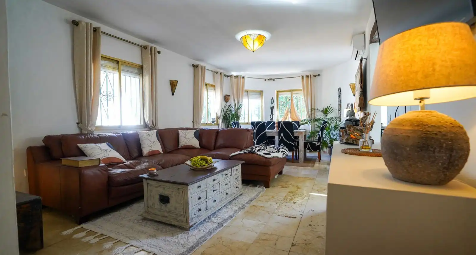 Villa mit Terrasse zum Verkauf in Calle Parque Central 5, imagen 2