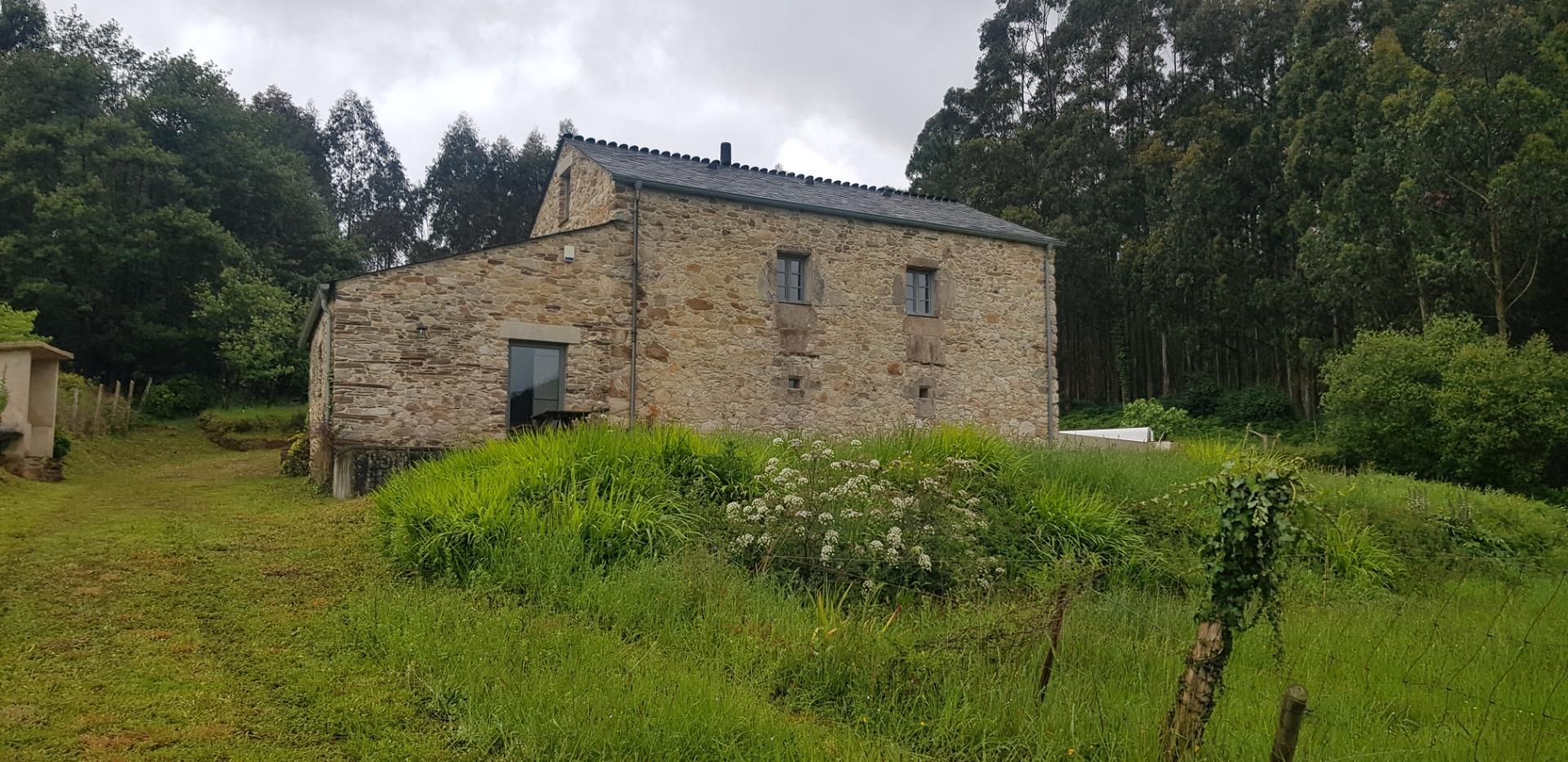 Vista exterior de Casa o xalet en venda en Foz amb Calefacció, Jardí privat i Piscina