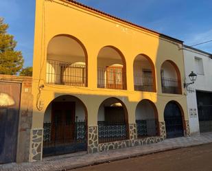 Vista exterior de Casa o xalet en venda en Villahermosa amb Terrassa i Balcó