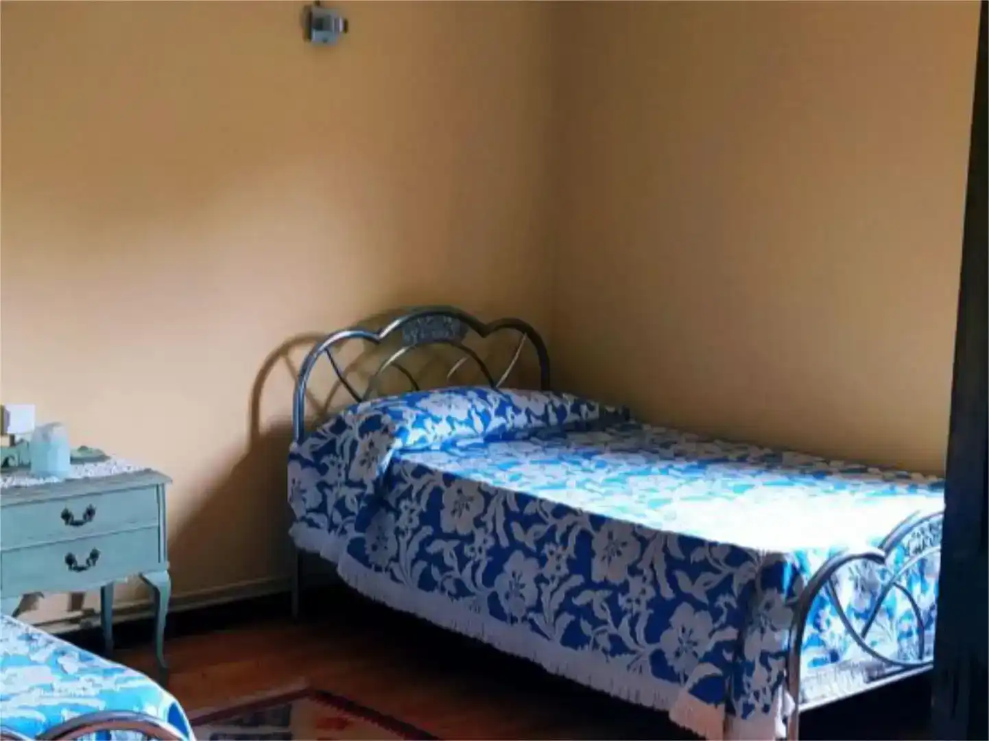 Dormitori de Casa o xalet en venda en Cea amb Jardí privat, Parquet i Traster