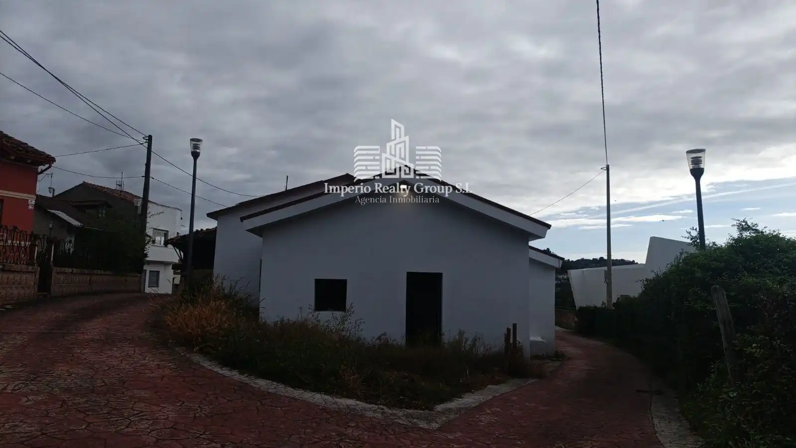 Detached house with garden for sale in N/A, imagen 2