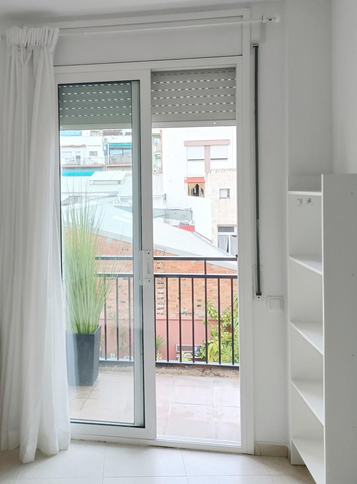 Balcony of Flat for sale in Badalona