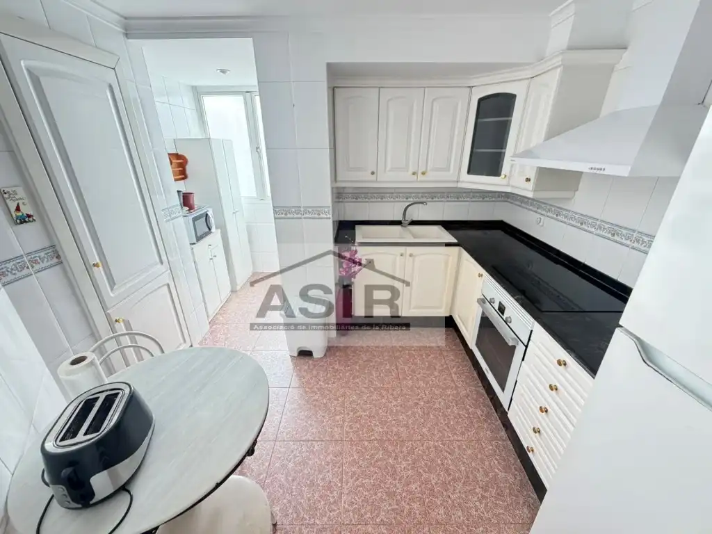 Cocina de Piso de alquiler en Alzira con Balcón