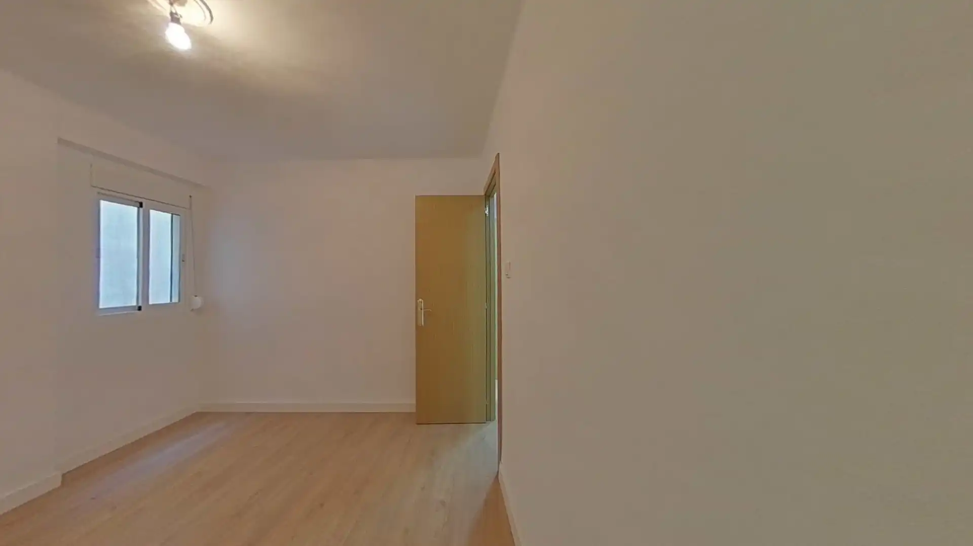 Flat with terrace for sale in Carrer dels Lleons 27, imagen 7