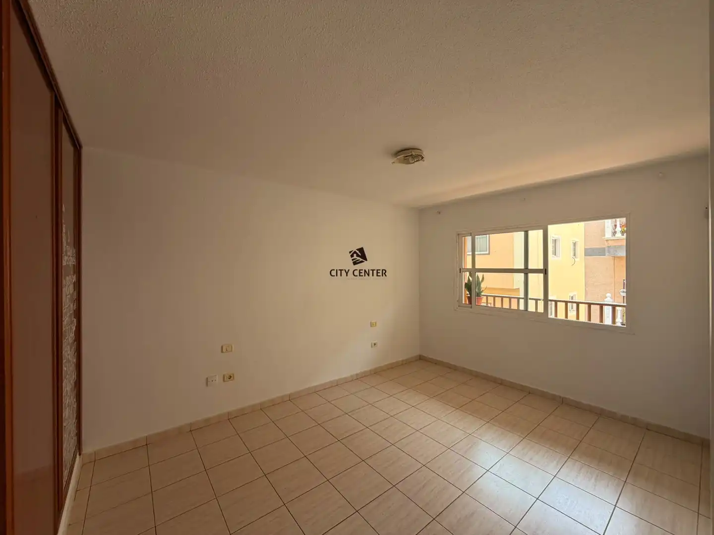 Habitación de Piso en venta en Granadilla de Abona con Trastero y Balcón