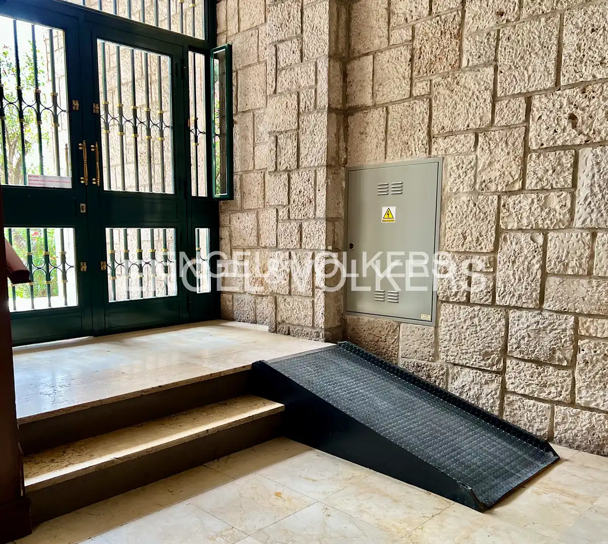 Flat for sale in Madrid  with Heating, Parquet flooring and Terrace