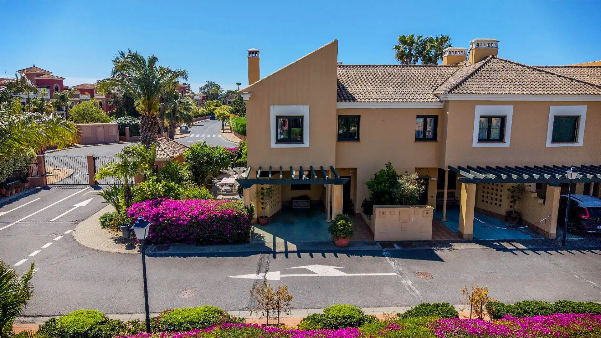 Vista exterior de Casa adosada en venta en Ayamonte con Aire acondicionado, Calefacción y Jardín privado