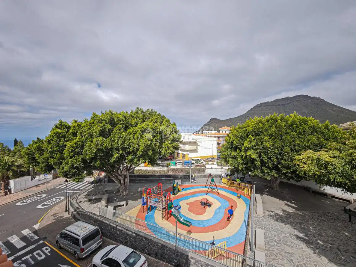 Vista exterior de Casa adosada en venta en Arona con Amueblado