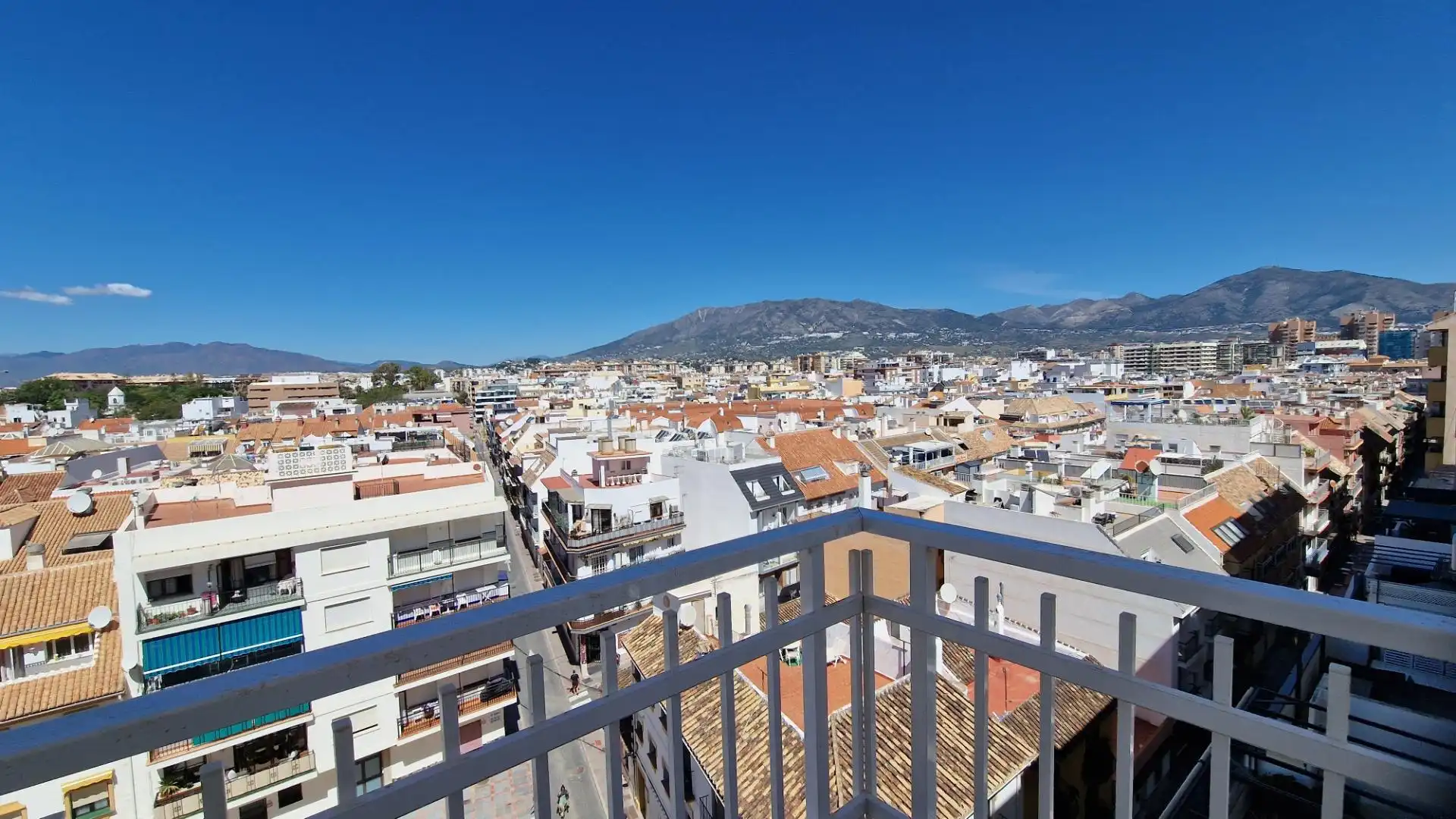 Vista exterior de Pis en venda en Fuengirola amb Terrassa