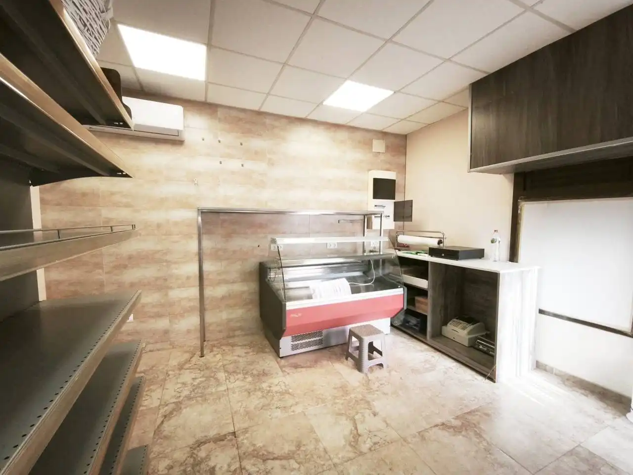 Business premises for sale in Banyeres del Penedès, imagen 3