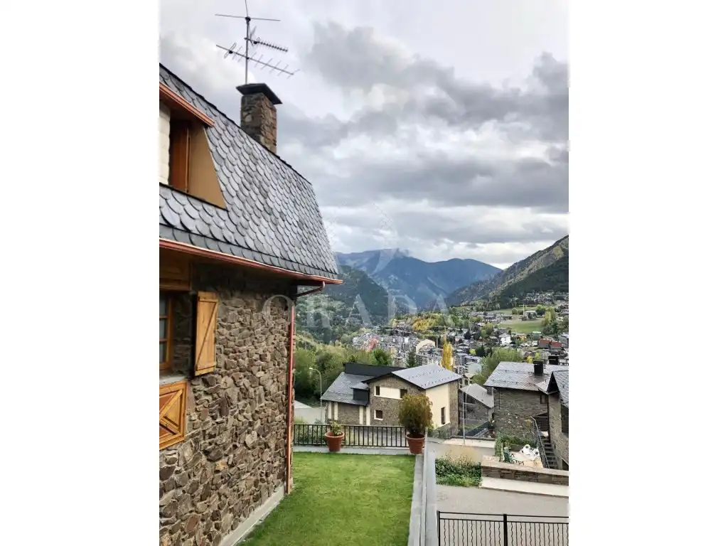Vista exterior de Piso en venta en La Massana con Calefacción, Jardín privado y Terraza