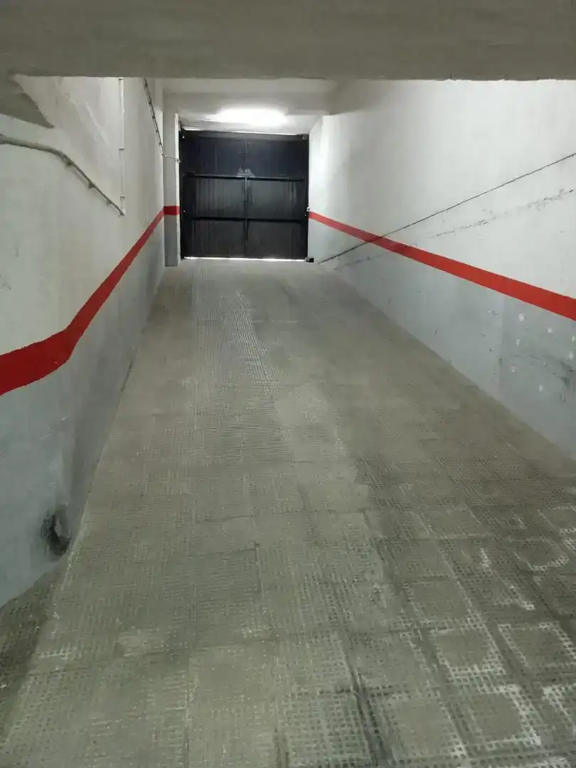 Garage for sale in Valmojado