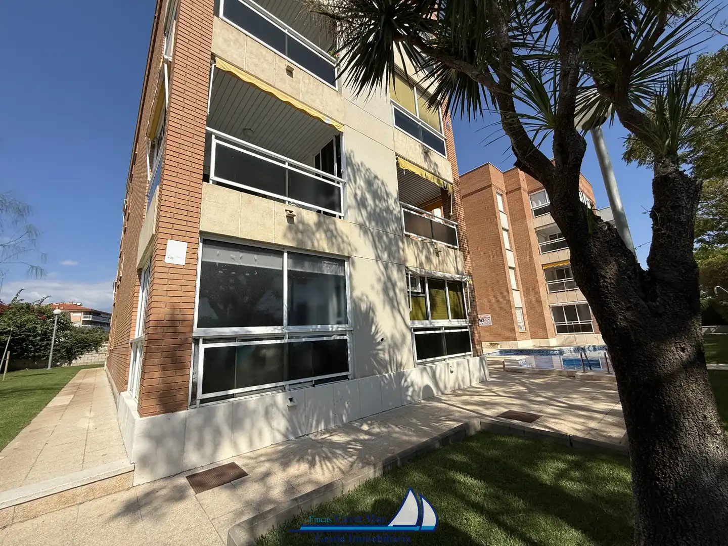 Vista exterior de Piso en venta en Cambrils con Aire acondicionado, Calefacción y Terraza