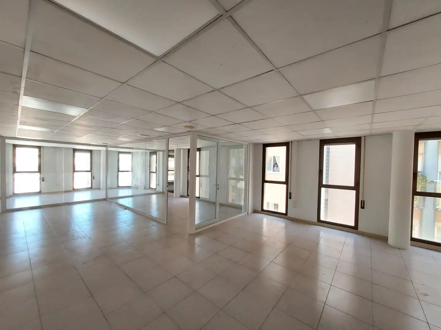 Oficina en venda en El Vendrell