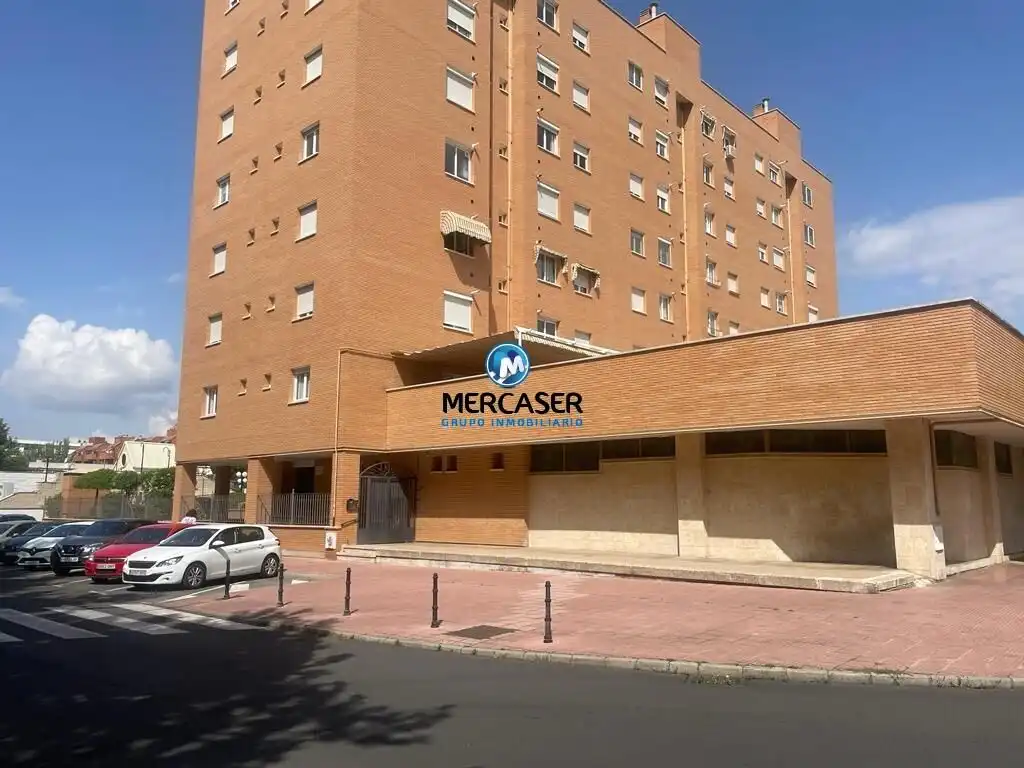 Gewerbefläche zur Miete in Calle Santander, imagen 2