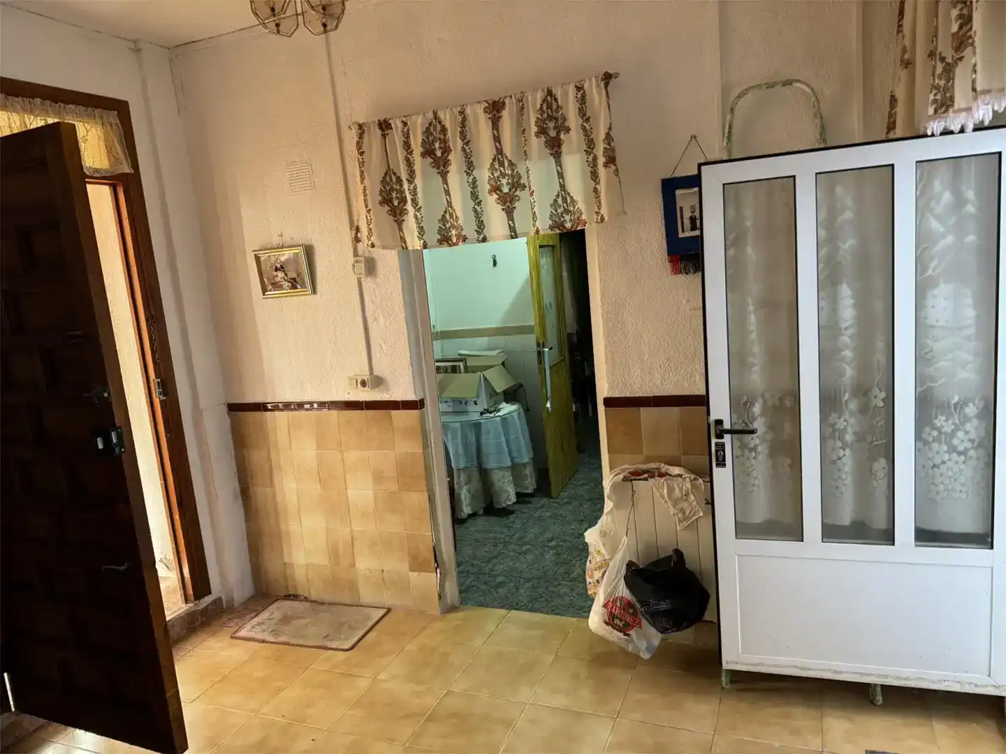 Casa adosada en venta en El Provencio   con Amueblado, Horno y Lavadora