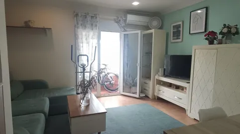 Foto 2 de Piso en venta en Calle Alcalá de la Vega, Nueva Alcalá, Alcalá de Guadaira