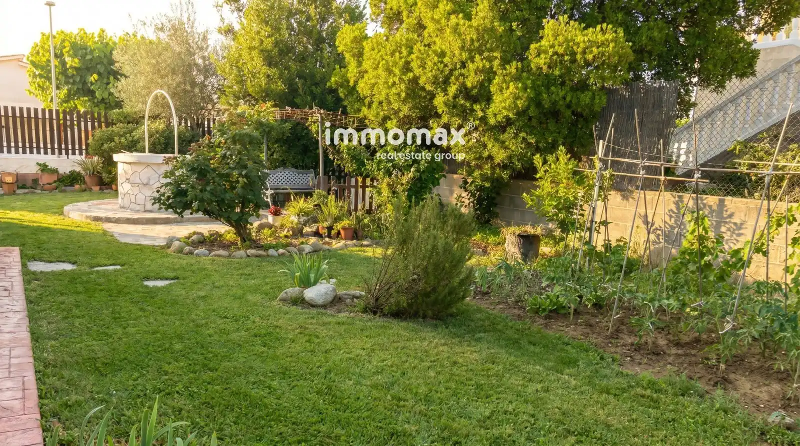 Jardí de Casa o xalet en venda en Palau-solità i Plegamans amb Calefacció, Traster i Moblat