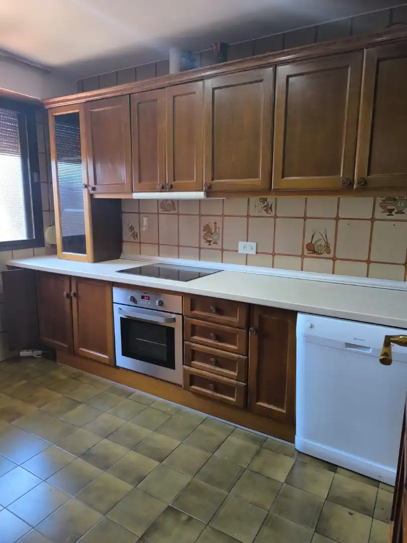 Wohnung zur Miete in Camino de Ronda, 212, Pajaritos