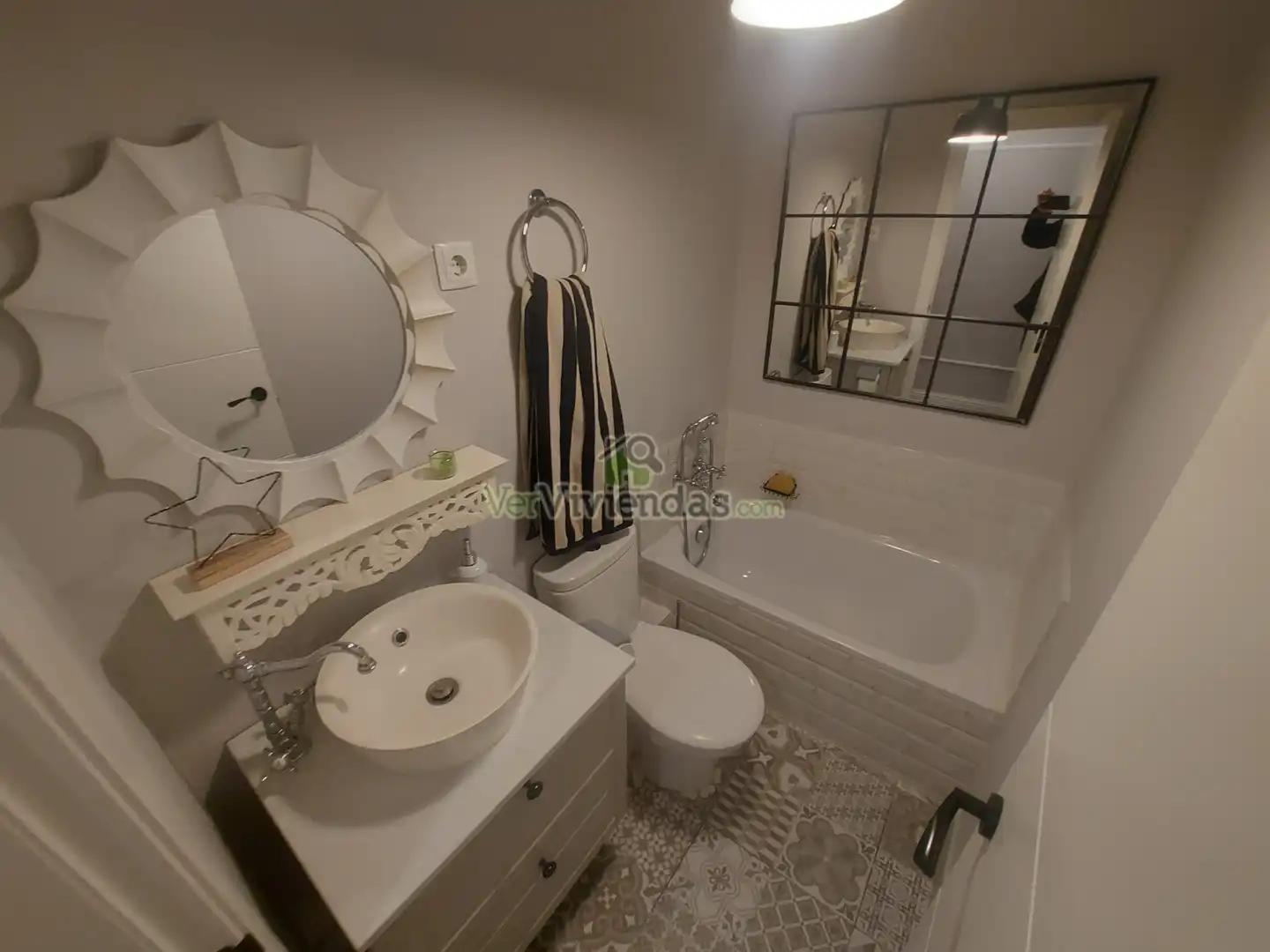 Baño de Casa adosada en venta en Vallirana con Aire acondicionado, Calefacción y Jardín privado