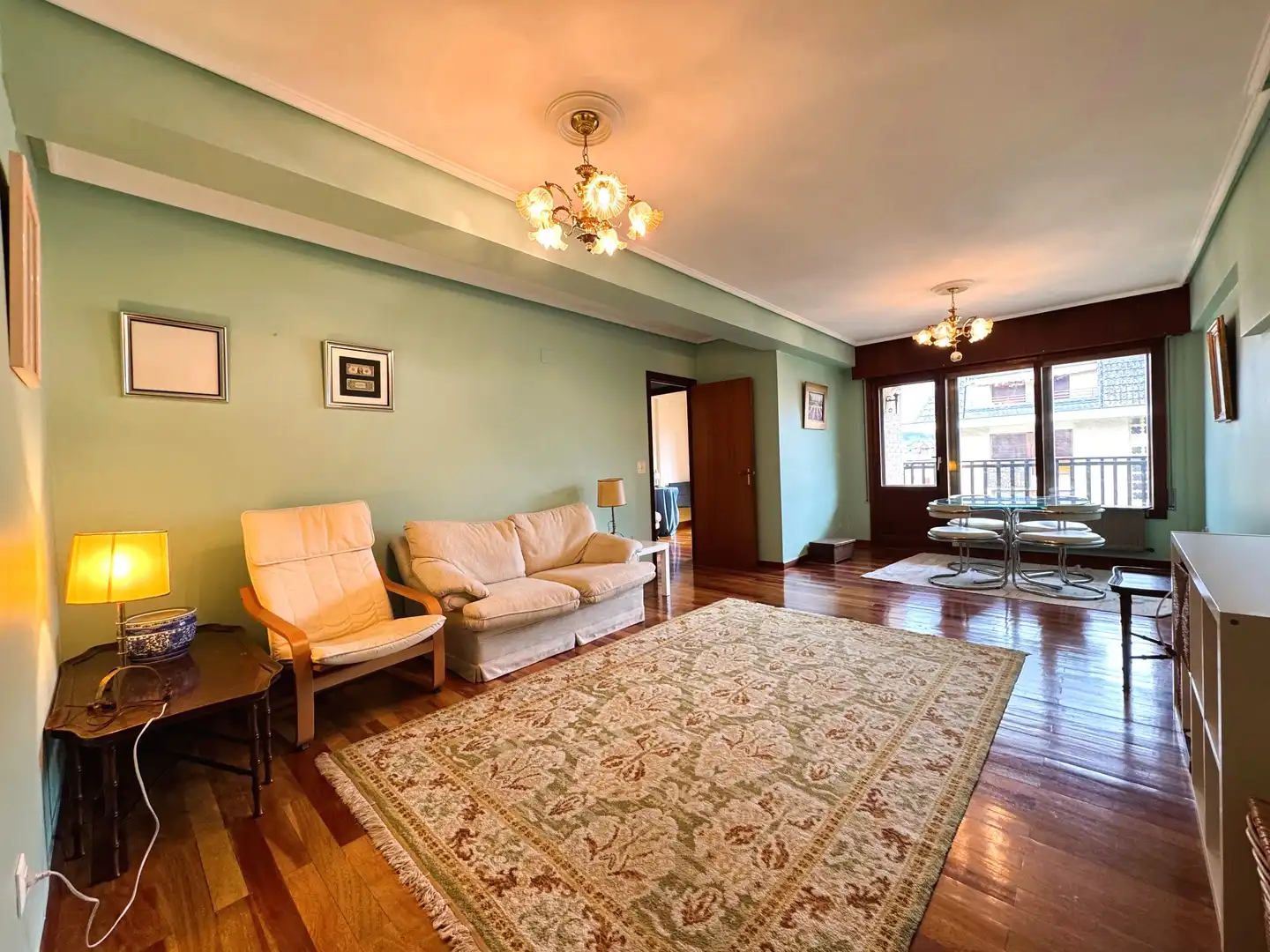 Wohnzimmer von Wohnung zum Verkauf in Artziniega mit Heizung, Privatgarten und Parkett