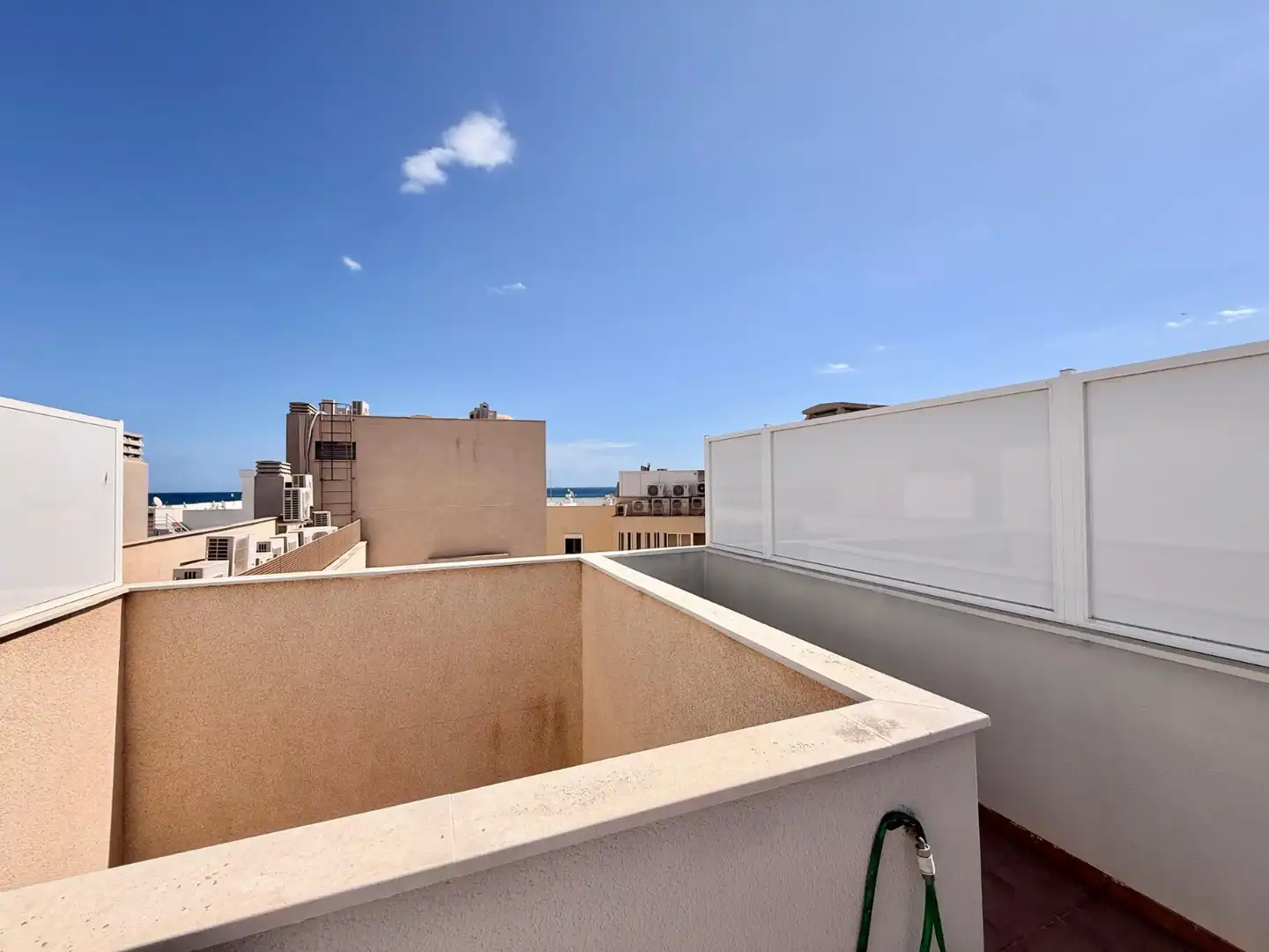 Terrace of Attic for rent in Torrevieja  with Heating, Furnished and TV