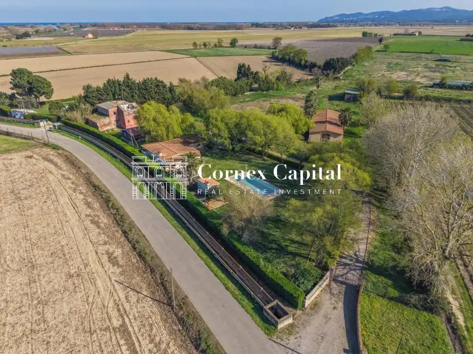 Finca rústica en venda en Torroella de Montgrí amb Aire condicionat, Calefacció i Jardí privat