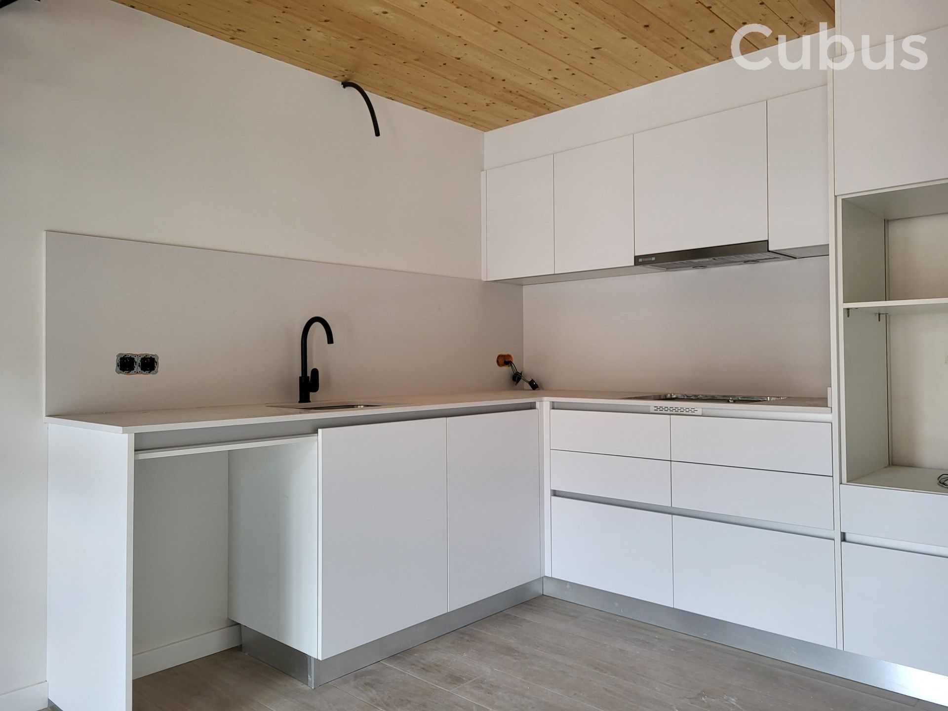 Kitchen of Flat for sale in Olot  with Air Conditioner, Heating and Balcony
