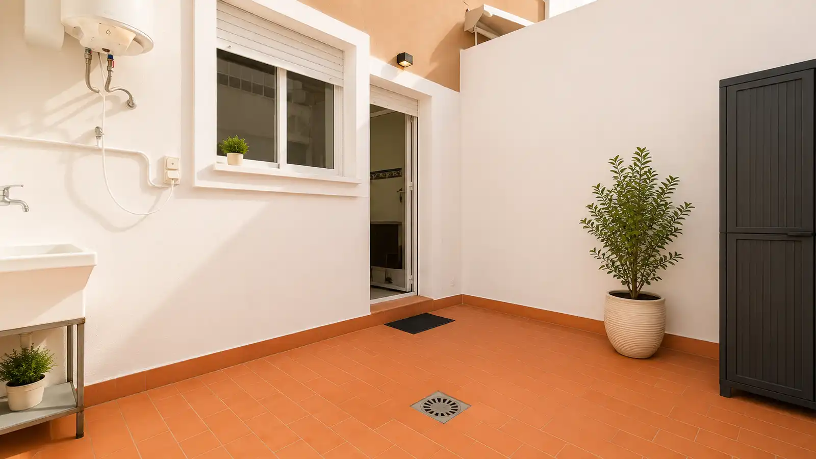 Terrassa de Casa o xalet en venda en Elche / Elx amb Aire condicionat, Calefacció i Jardí privat