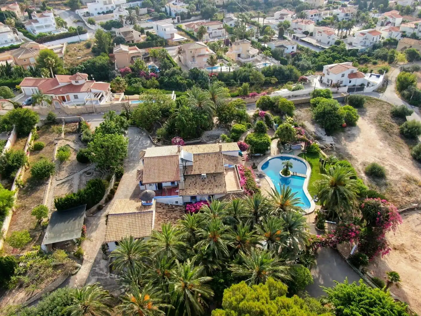 Country homes for sale in Canuta