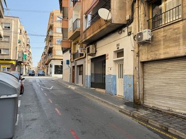 Local comercial en venta en Calle Sevilla 110