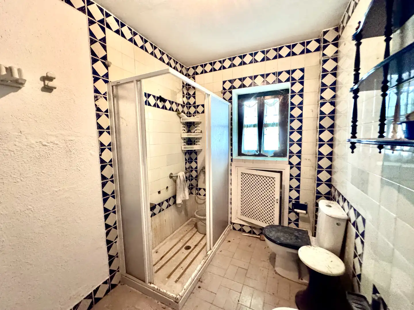 Baño de Casa o chalet en venta en Granada con Jardín privado, Terraza y Trastero
